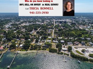 195 Winson Ave, Englewood, FL 34223