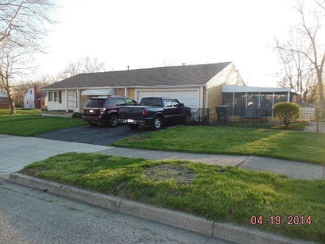 1st image of 1427 Benson Dr