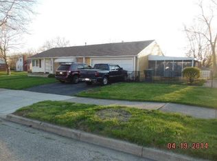 1427 Benson Dr, Dayton, OH 45406