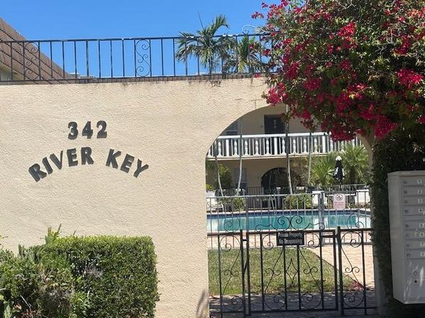 342 Southwind Dr, North Palm Beach