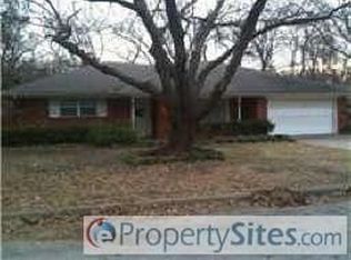 134 Kings Row St, Arlington, TX 76010