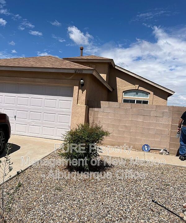 1st image of 10755 Sky Watcher St NW