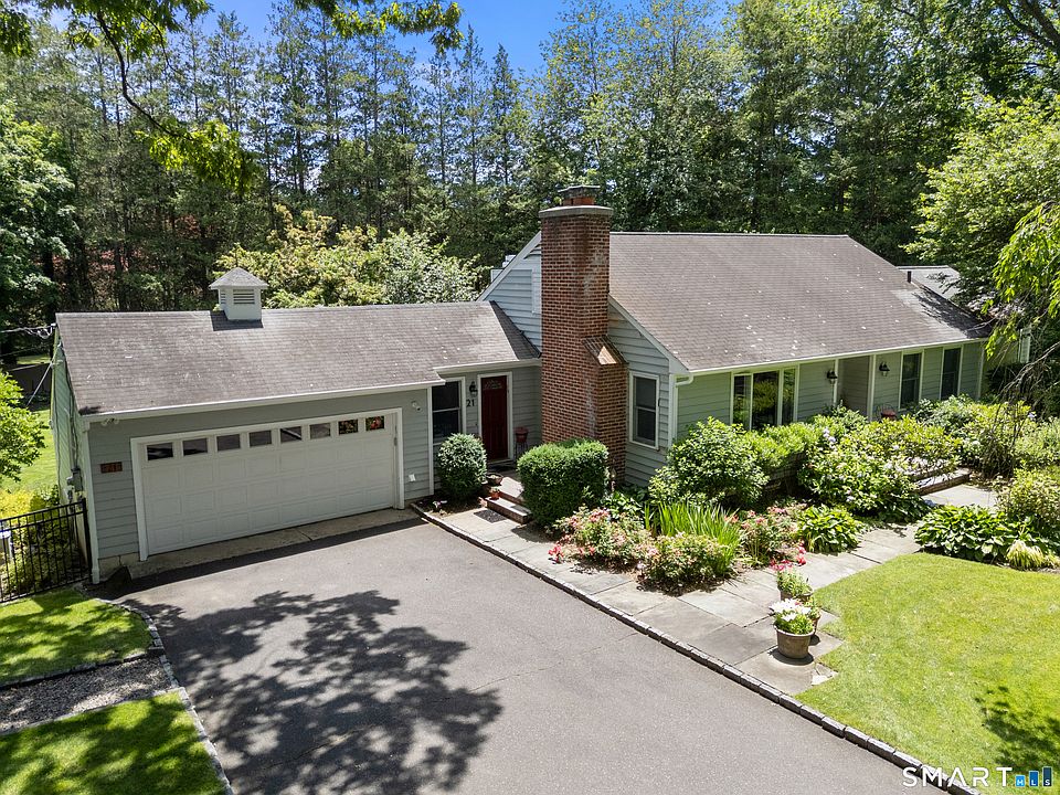 1st image of 21 Hampton Lane