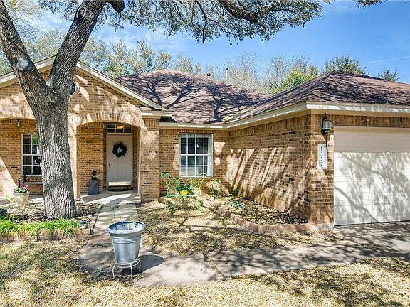 2nd image of 1327 Nightingale Dr