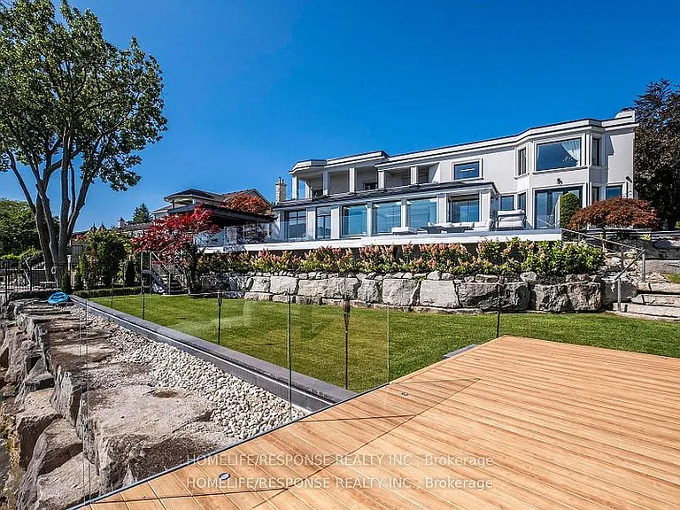 1400 Watersedge Rd — Photo 38
