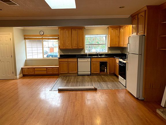 2nd image of 1684 Mount Oliveira Dr