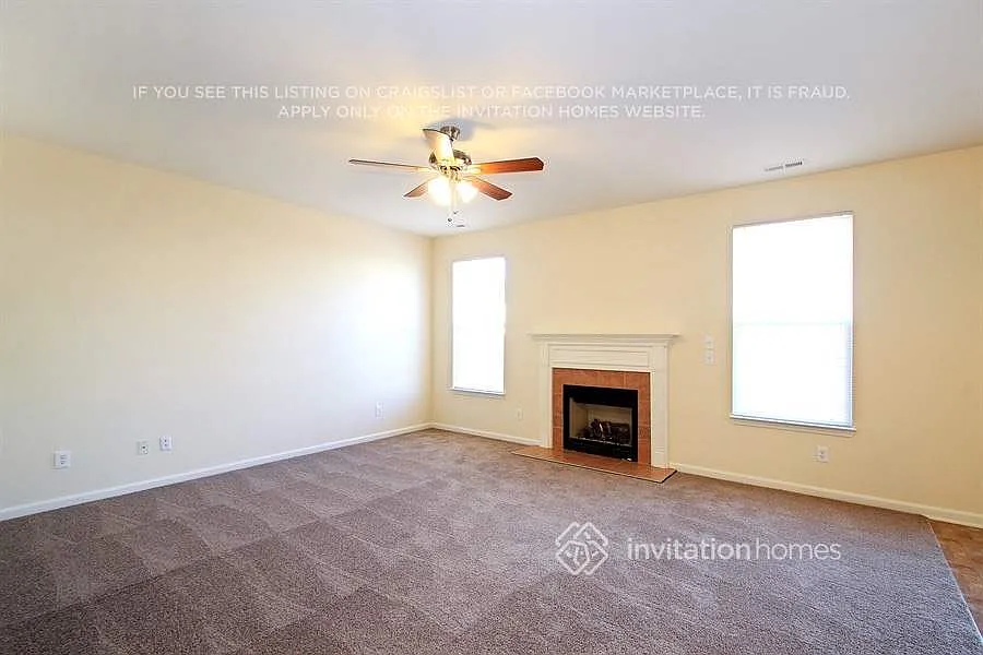 2119 Braedenfield Ln Holly Springs, NC 27540 — Photo 3