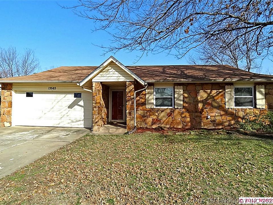 1st image of 13563 S Hickory Pl