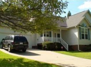 116 Crossfire Rd, Holly Springs, NC 27540