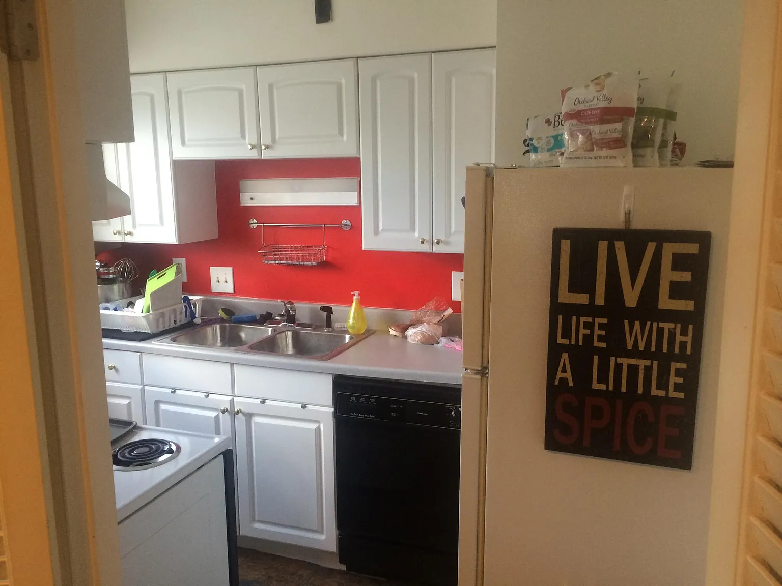 1 bed, 725 sqft, $1,060 — Photo 2
