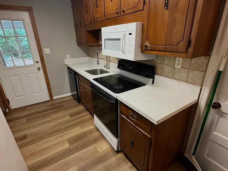 104 Ricardo St #1 — Photo 5