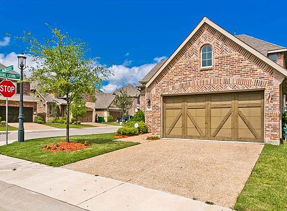 4th image of 201 Vagon Castle Ln
