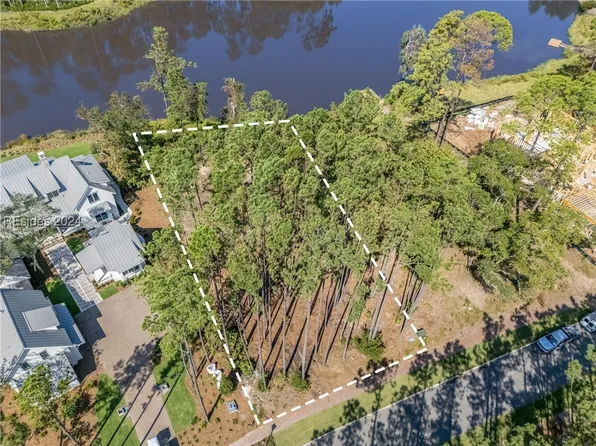 26 Lupine Rd, Bluffton, SC 29910