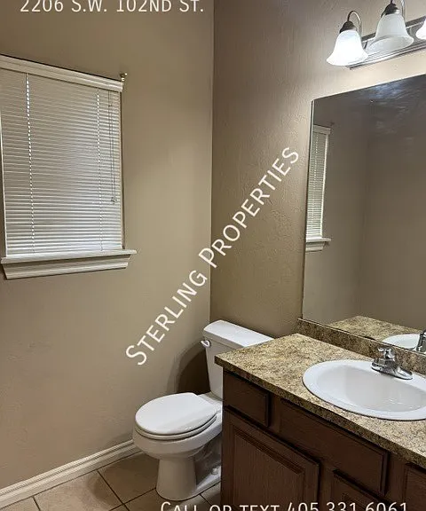 2206 SW 102nd St — Photo 6