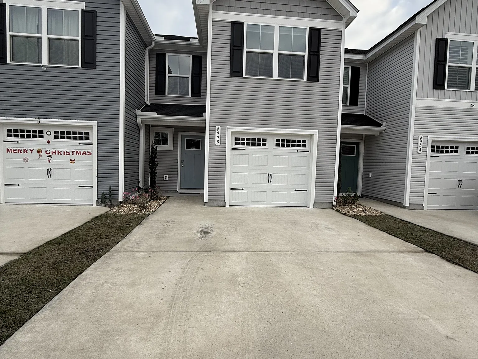 400 El Camino Drive - Unit B - . — Photo 1