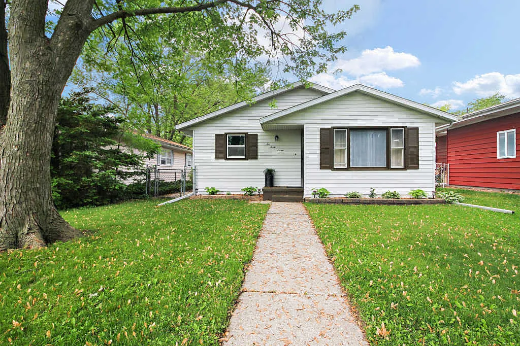 247 N Jefferson Ave photo 1