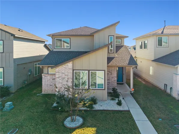 768 Double Mountain Rd, College Station, TX 77845
