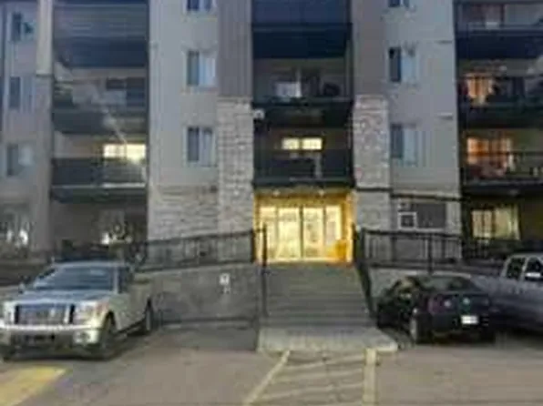 304 S Mackenzie Way SW #8412, Airdrie, AB T4B 3H6