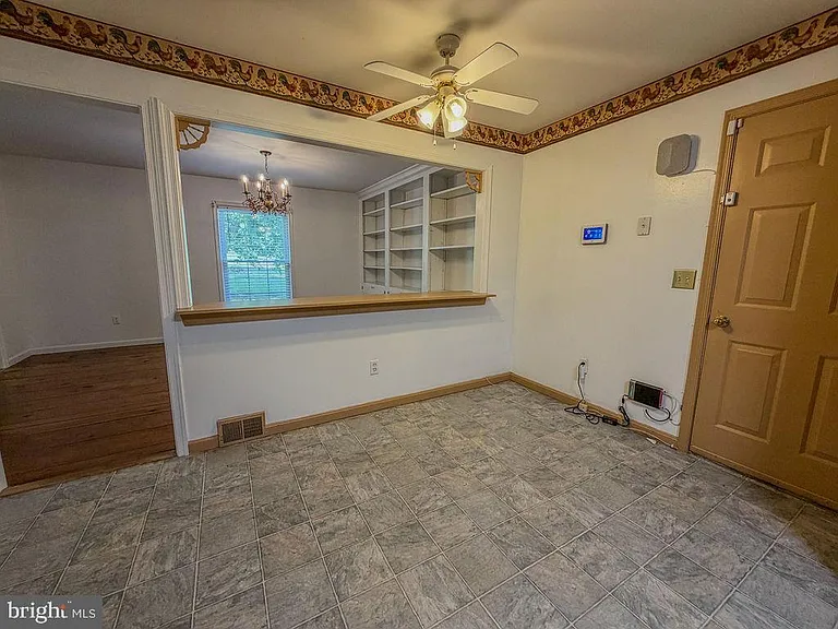 11 Hickory Ln — Photo 15