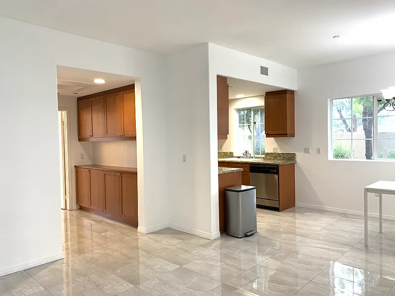 17230 Newhope St #114 — Photo 5