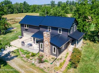 410 N Fiske Rd, Coldwater, MI 49036