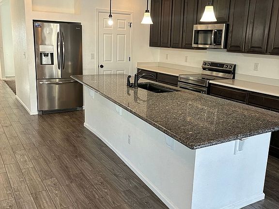3rd image of 18955 E Robins Dr