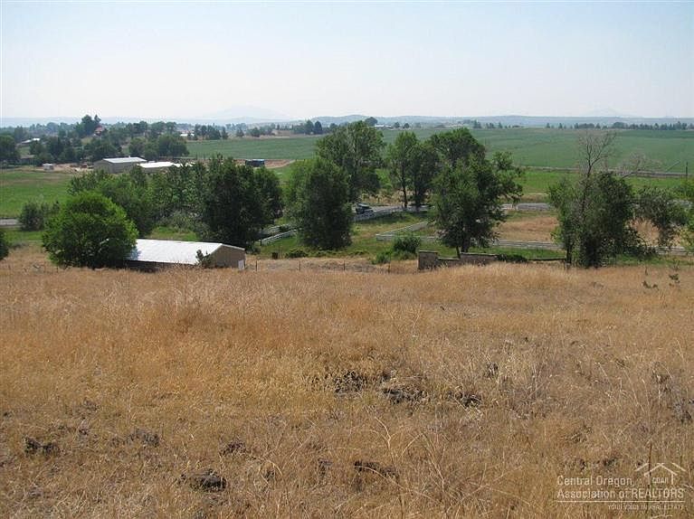 2nd image of 1907 SW Culver Hwy