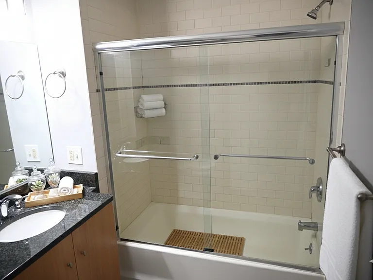 625 Main Street — Photo 15