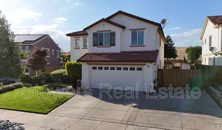 729 Copperfield Ct — Photo 38