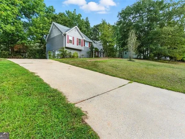 21 Whistle Stop Dr SW, Cartersville, GA 30120