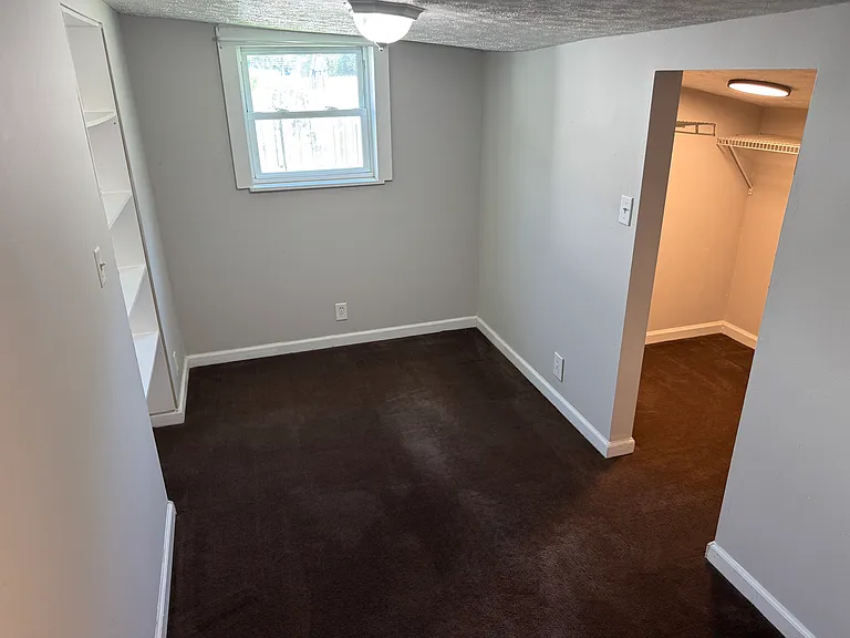 928 Jefferson St — Photo 19