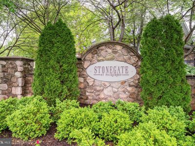 5106 Travis Edward Way APT L, Centreville, VA, 20120