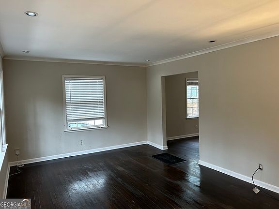 3rd image of 1362 Deerwood Dr