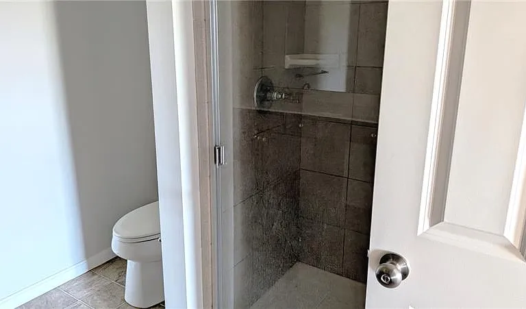 2099 Commons Cir — Photo 14