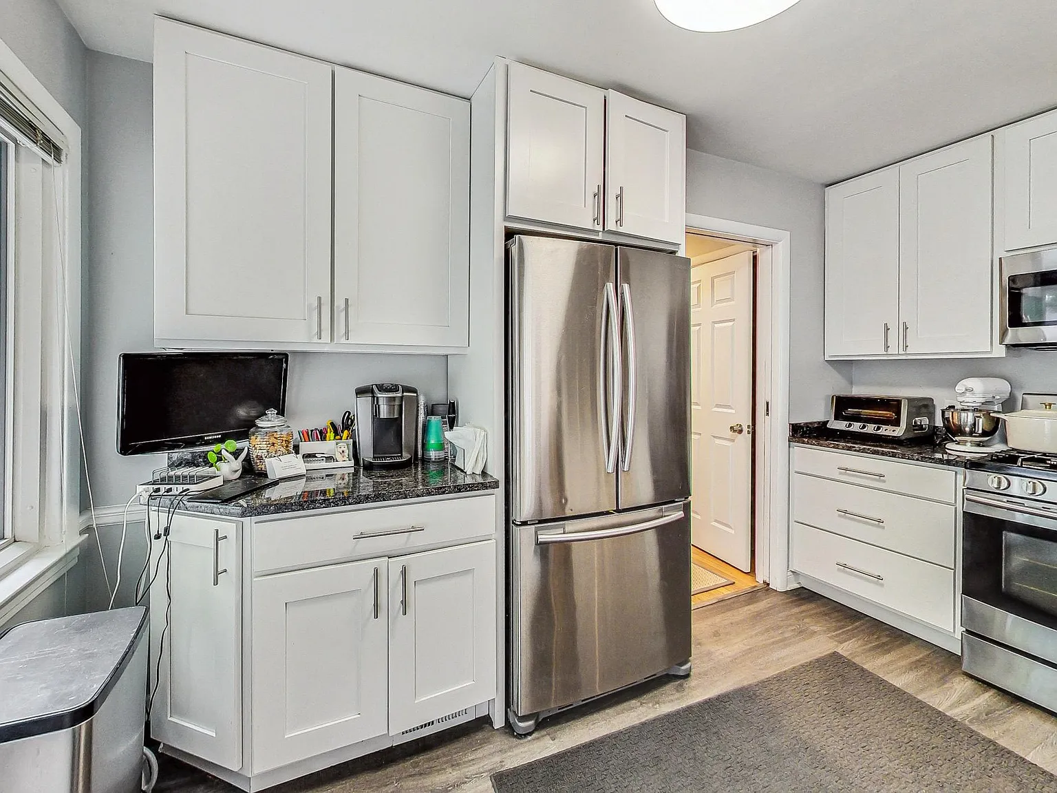 2106 Lake Avenue — Photo 3