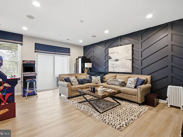 10313 Vista Meadow Way — Photo 22