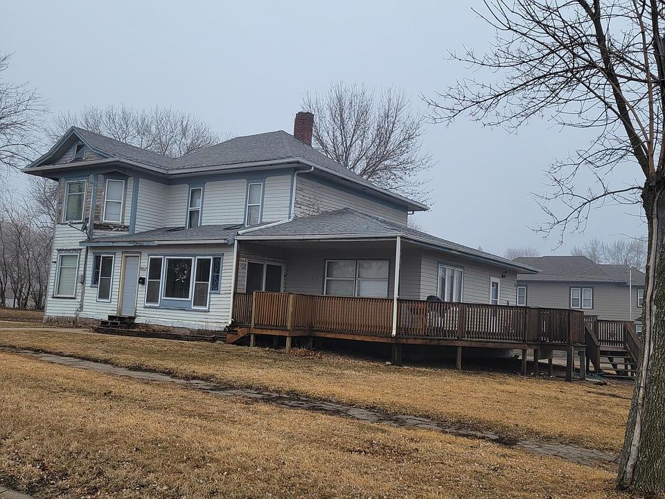 2nd image of 1907 7th St