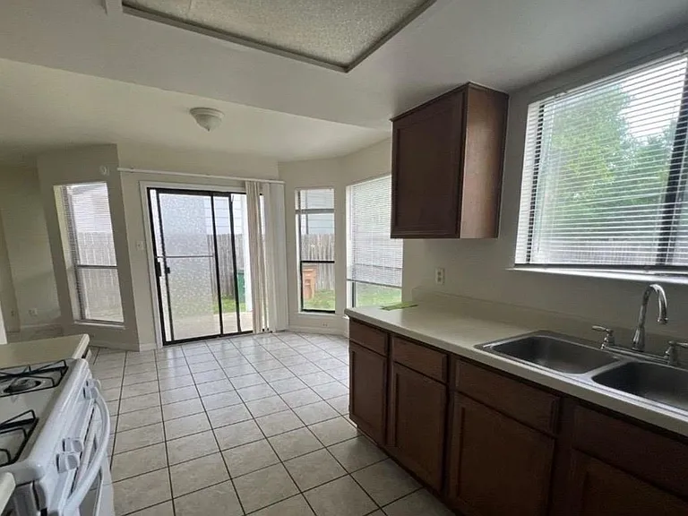 4907 Cana Cv #A — Photo 6