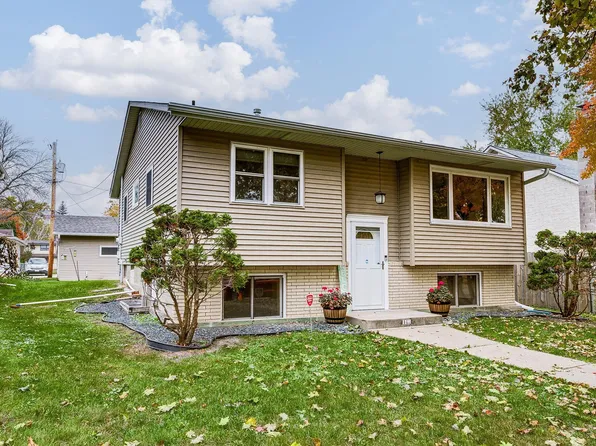 1651 Manton St, Saint Paul, MN 55106