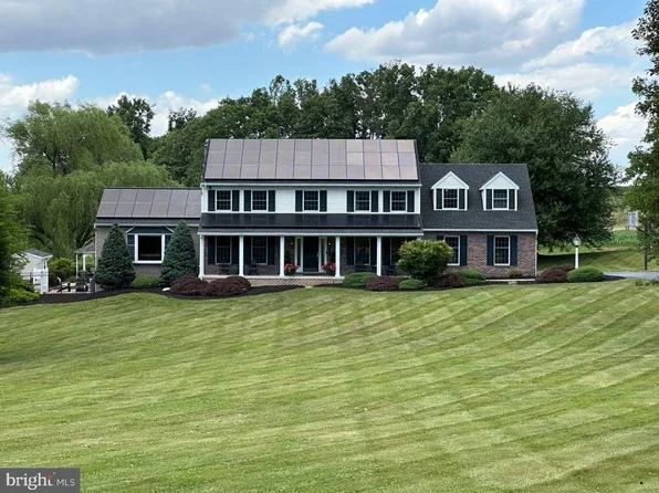 163 Carol Dr, Washington Boro, PA 17582