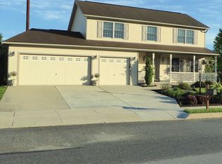 6576 New Providence Dr, Harrisburg, PA 17111