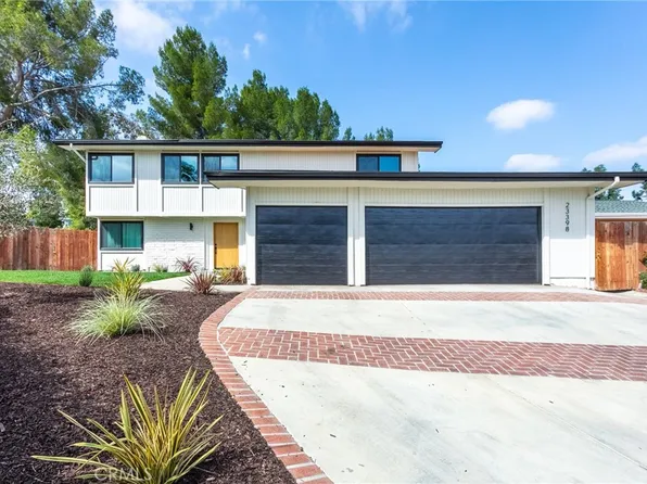 23398 Sandalwood St, West Hills, CA 91307