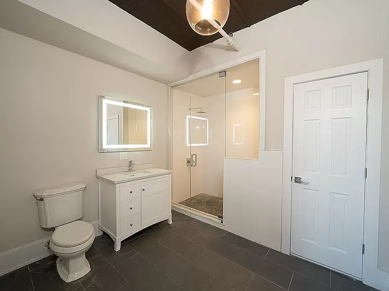 300 Richardson St #3 — Photo 3