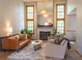 15016 Rushmore Cres, Burnsville, MN 55306