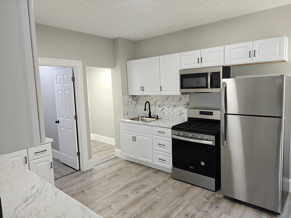 1st image of 108 Highland Ave APT 1