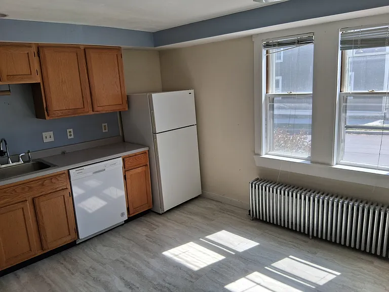 135 Union St — Photo 3
