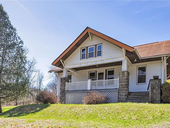 2nd image of 2450 Pleuchel Rd