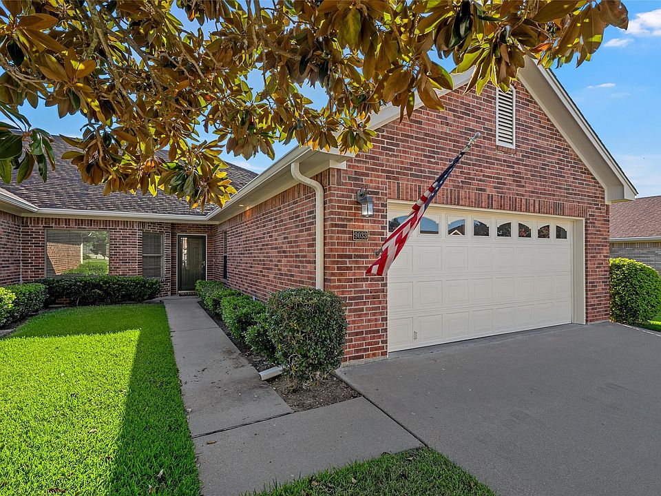 1st image of 9033 Darby Ln