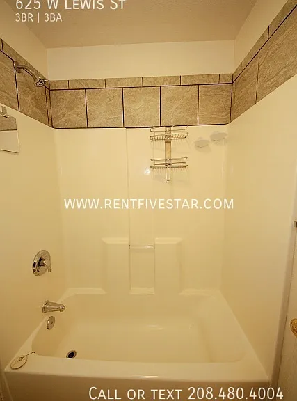 625 W Lewis St — Photo 10