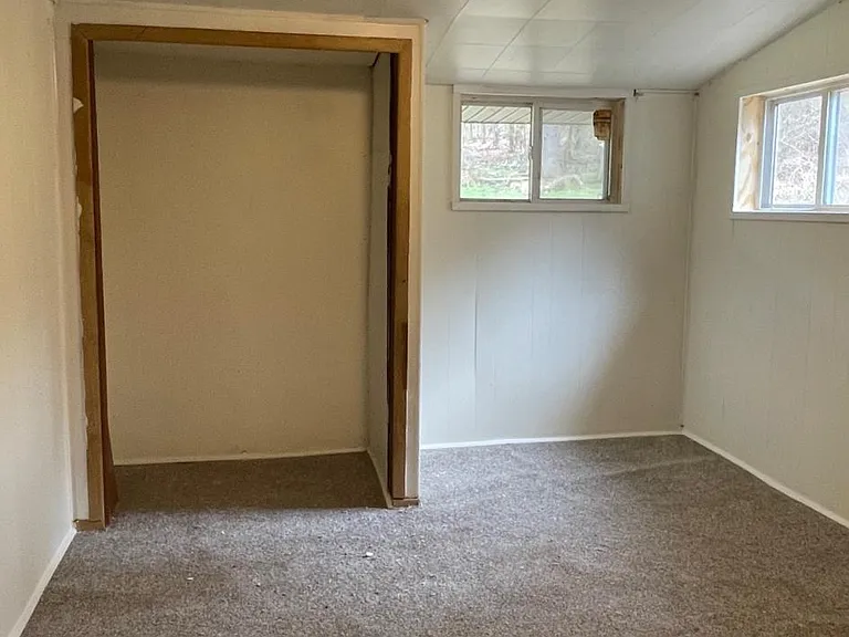 284 Carpenter Rd — Photo 10